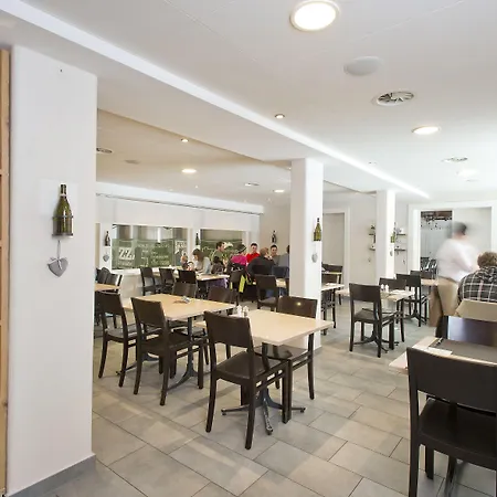 Sportcenter Fuenf Doerfer Ag Szálloda