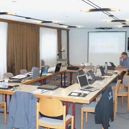 Hotel Sportcenter Fuenf Doerfer Ag