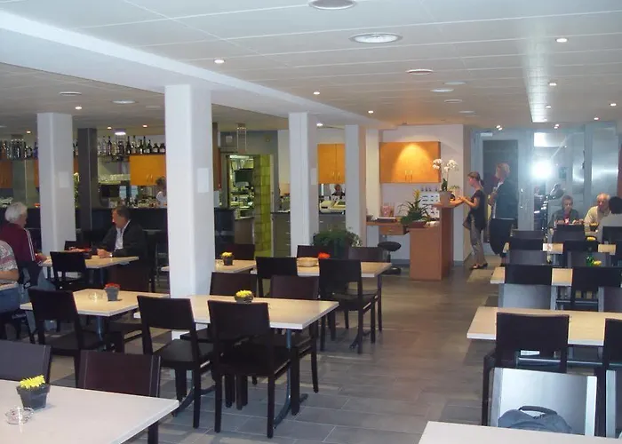 Sportcenter Fünf Dörfer Ag Otel