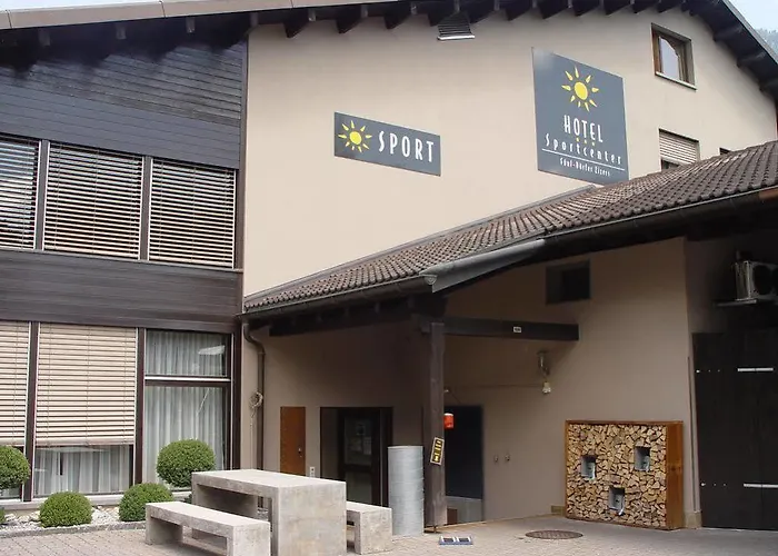 Sportcenter Fünf Dörfer Ag 3* Zizers